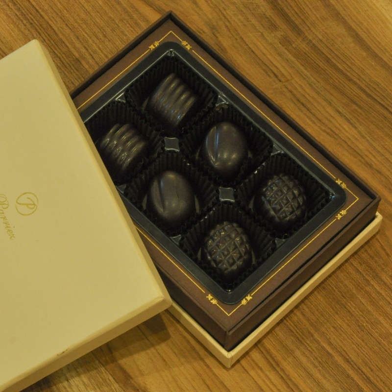 Parriez Chocolates box size 2x3