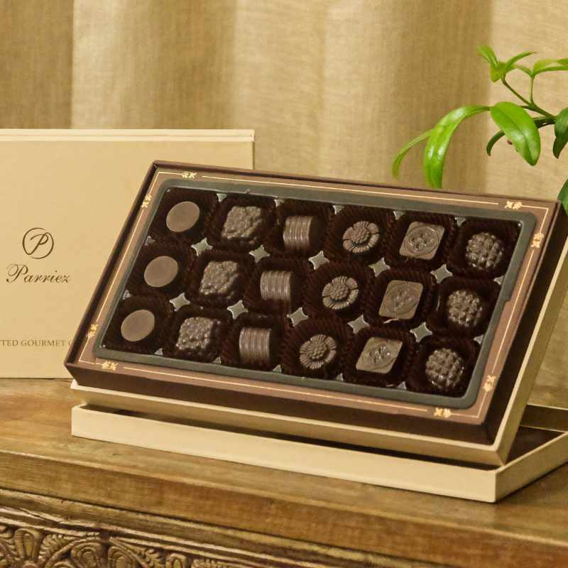 Parriez chocolate box, size 3x6, 18pc